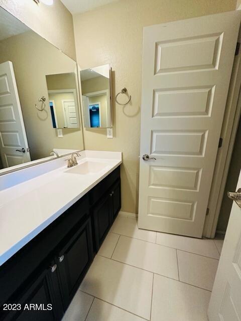 Building Photo - 9528 W Weeping Willow Rd