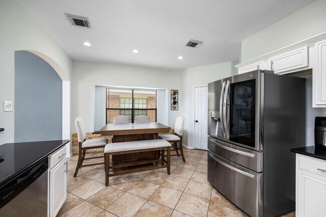 Building Photo - 16315 Scotch Hollow Ln