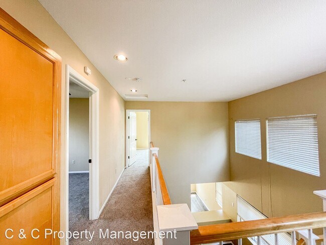 Building Photo - 3 br, 2.5 bath House - 18038 Stonehaven Drive