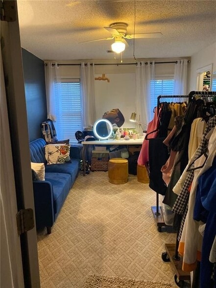 Building Photo - 5021 David Pl