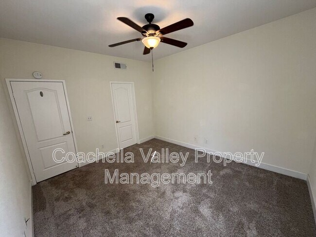 Building Photo - 77597 Carinda Ct