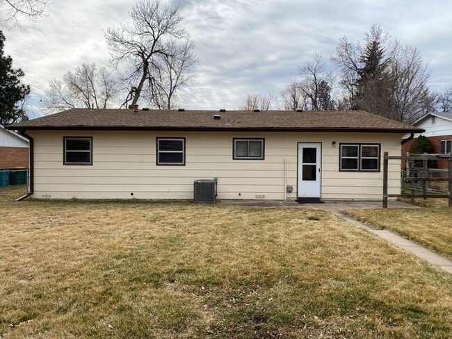 Building Photo - STUDENTS WELCOME! Single-Family Ranch Home in West Ft. Collins w/ Fenced Yard, Lawn Care Included!