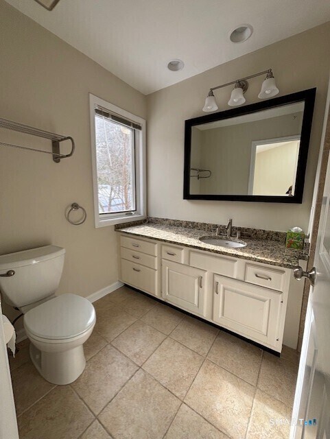 Building Photo - 12 Boulevard Dr