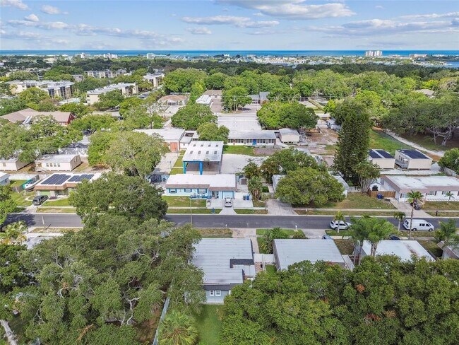 Building Photo - 12257 Eldon Dr