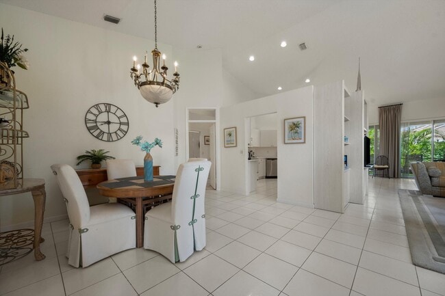 Building Photo - 4677 Carlton Golf Dr