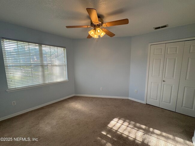 Building Photo - 7701 Leesburg Dr S