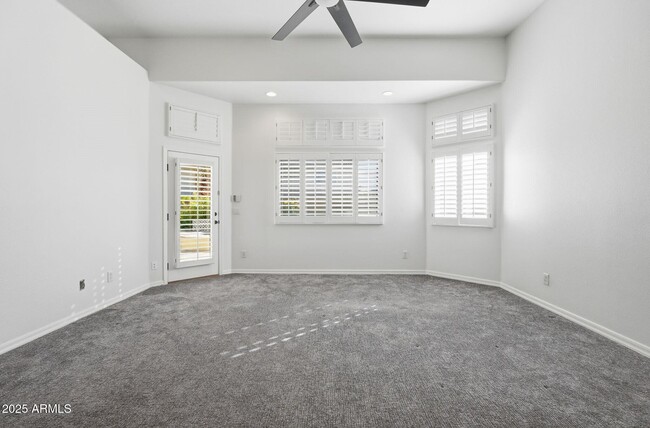 Building Photo - 11415 N 44th St