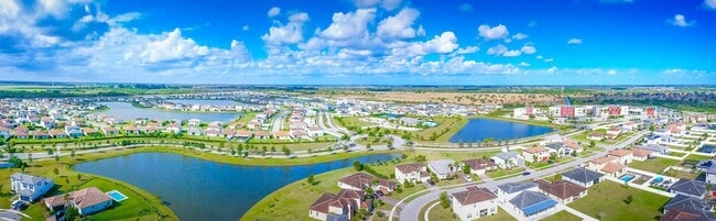 Building Photo - 12686 NW Copper Creek Dr