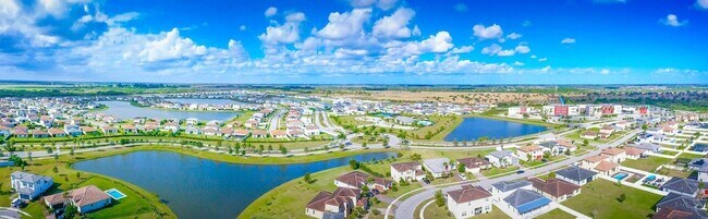 Building Photo - 7609 NW Archerfield Dr