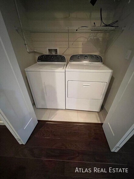 Building Photo - 336 E 1st Ave