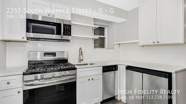 Building Photo - 2253 S Whipple St