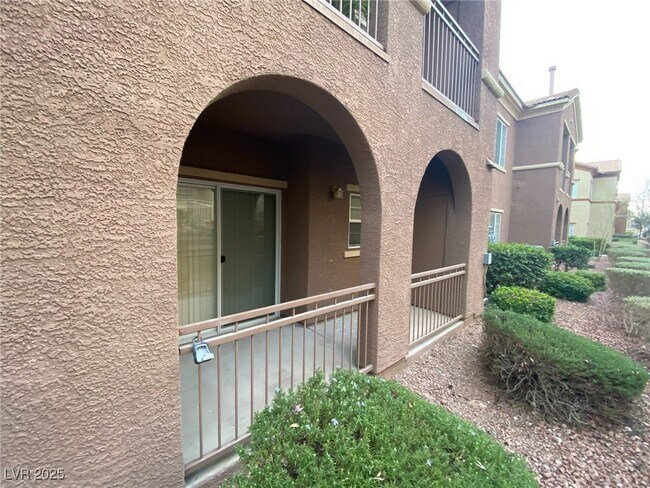 Building Photo - 3825 Juno Beach St
