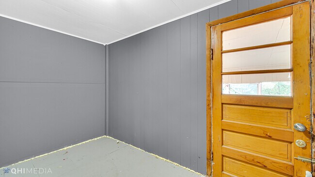 Building Photo - 1215 S State St