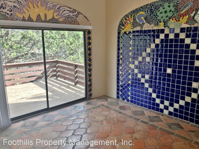 Building Photo - 5 br, 3 bath House - 3455 Moki Drive