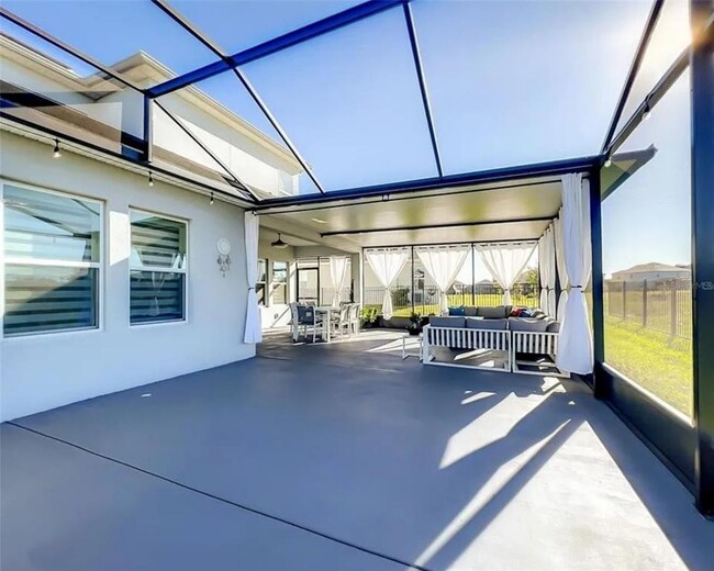 Building Photo - 2143 Camden Loop