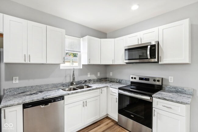 Building Photo - 2801 N Talbott St