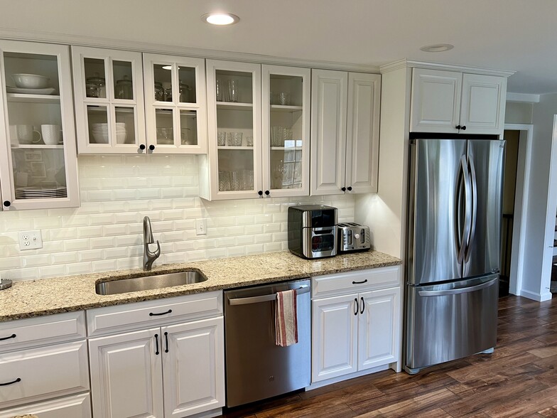 Kitchen w/Fridge - 741 Marshall Dr