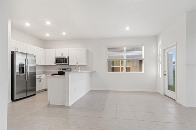 Building Photo - 9421 Cannon Bch Dr