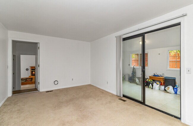Building Photo - 22606 23rd Pl W