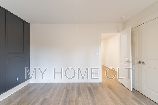 Building Photo - 2617 Dr Carver Rd