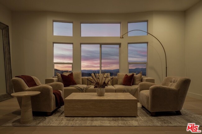 Building Photo - 265 Westlake Blvd