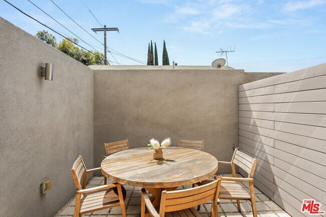 Building Photo - 3808 College Ave