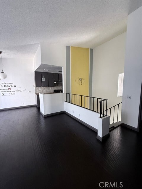 Building Photo - 24316 Sylvan Glen Rd