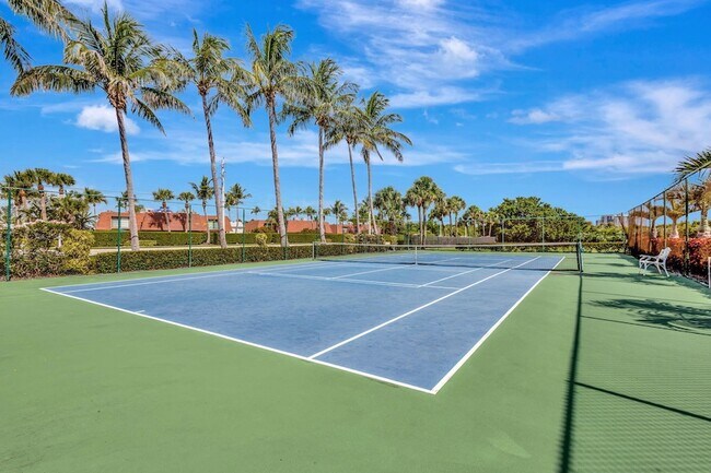 Building Photo - 9400 S Ocean Dr