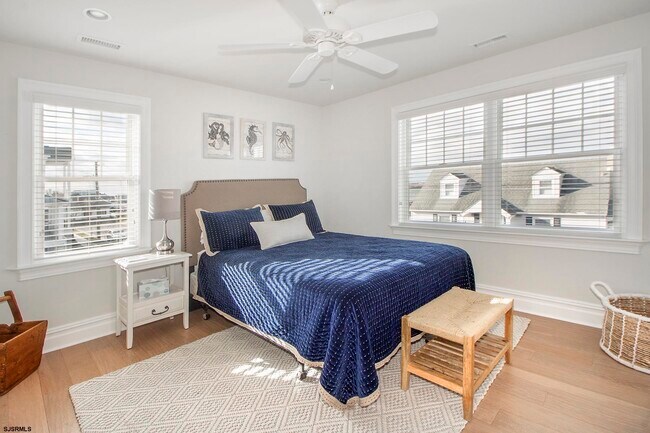 Building Photo - 8510 Fulton Ave