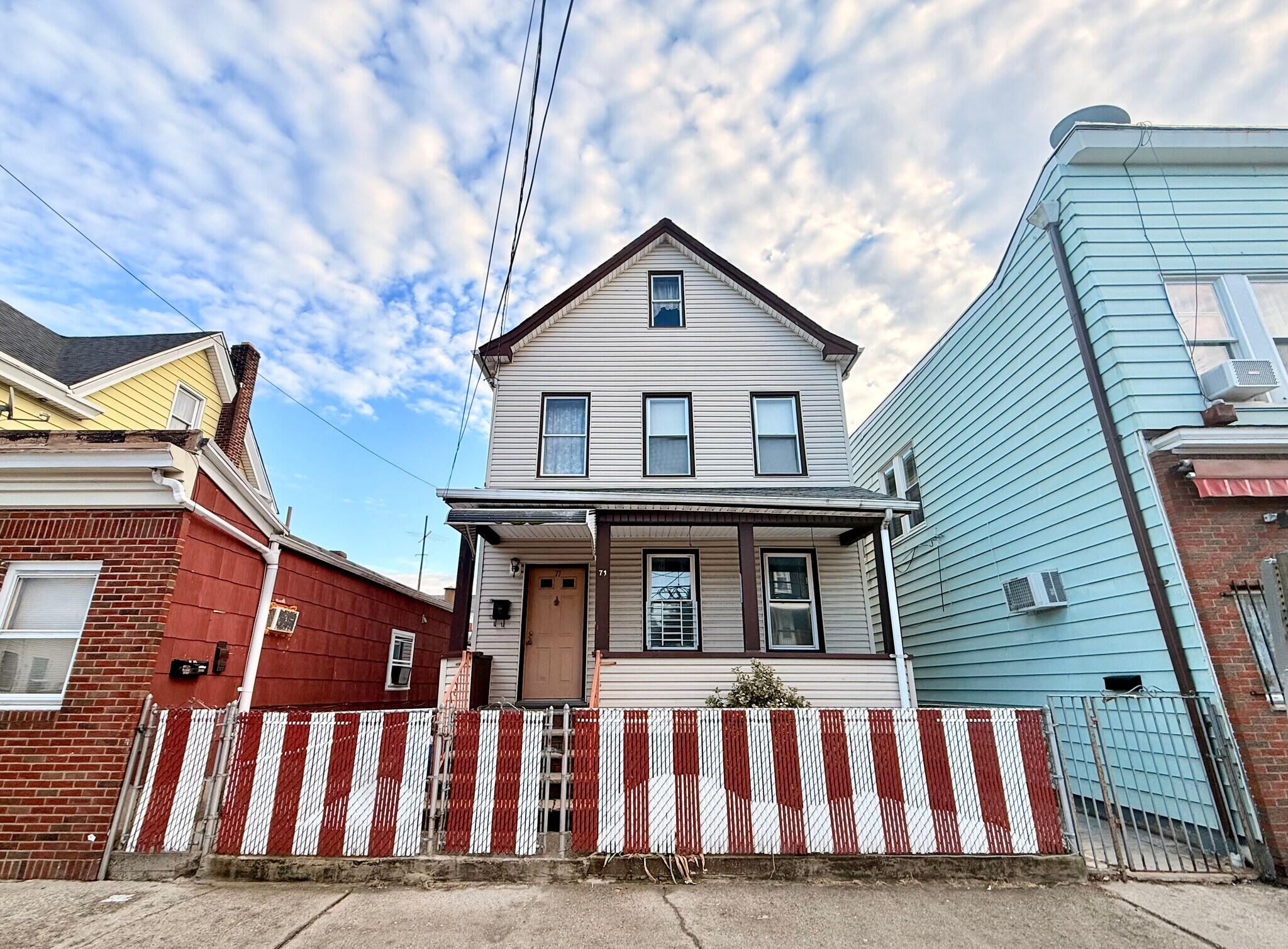 Building Photo - 71 Passaic St