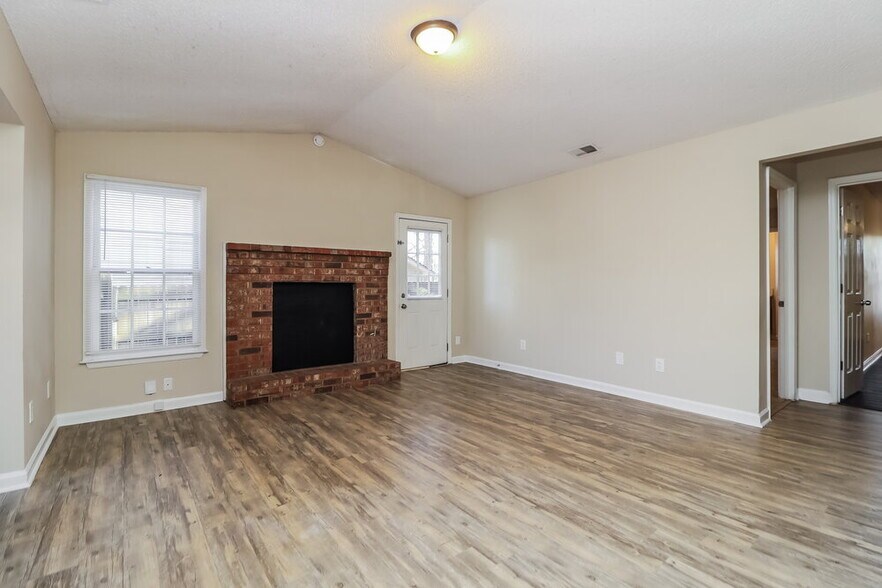 Building Photo - 796 Indian Lake Dr