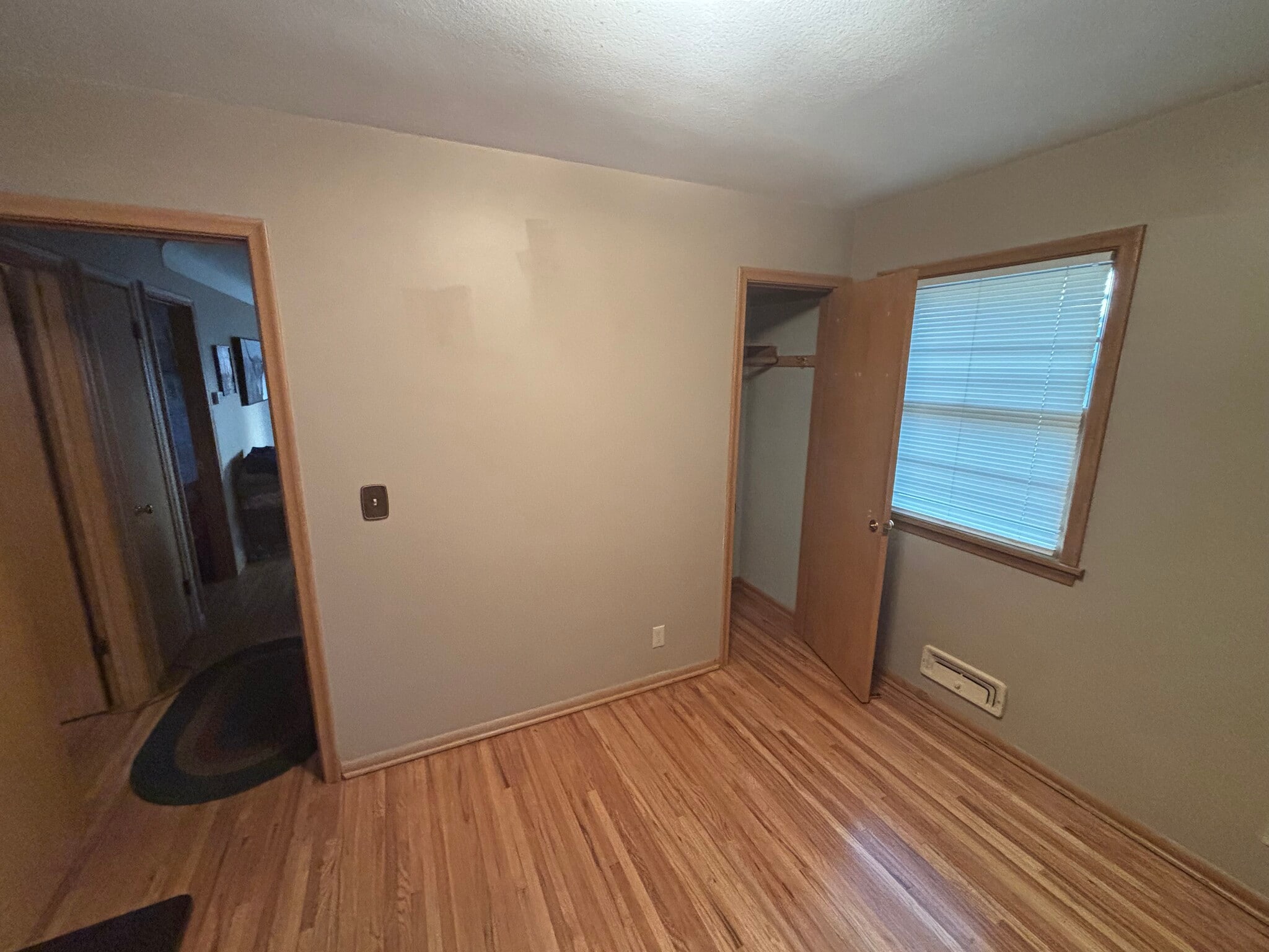 Spare room closet and to hallway - 3477 5th St NE