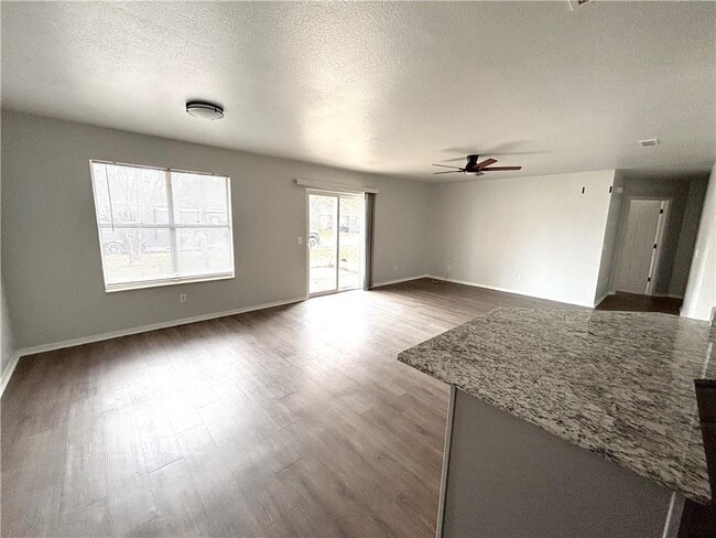 Building Photo - 2839 Adrian Ave