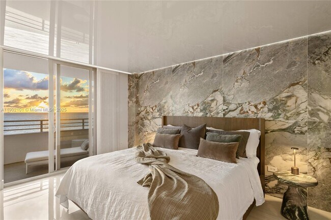 Building Photo - 5555 Collins Ave