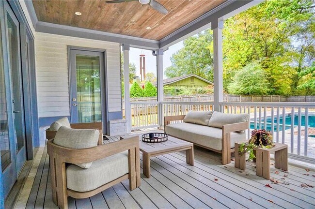 Building Photo - 2975 Osborne Rd NE