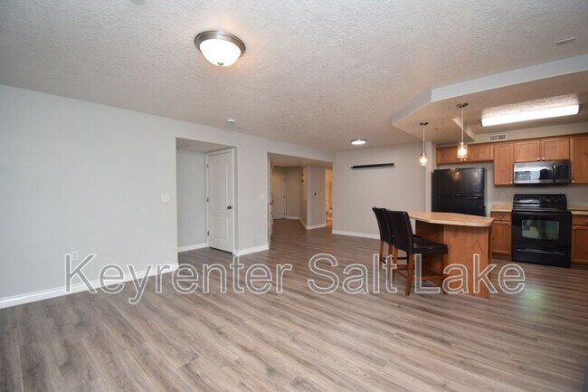 Building Photo - 184 Spencer Peak Way