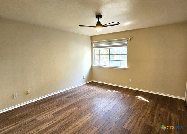 Building Photo - 1125 Berry Creek Dr