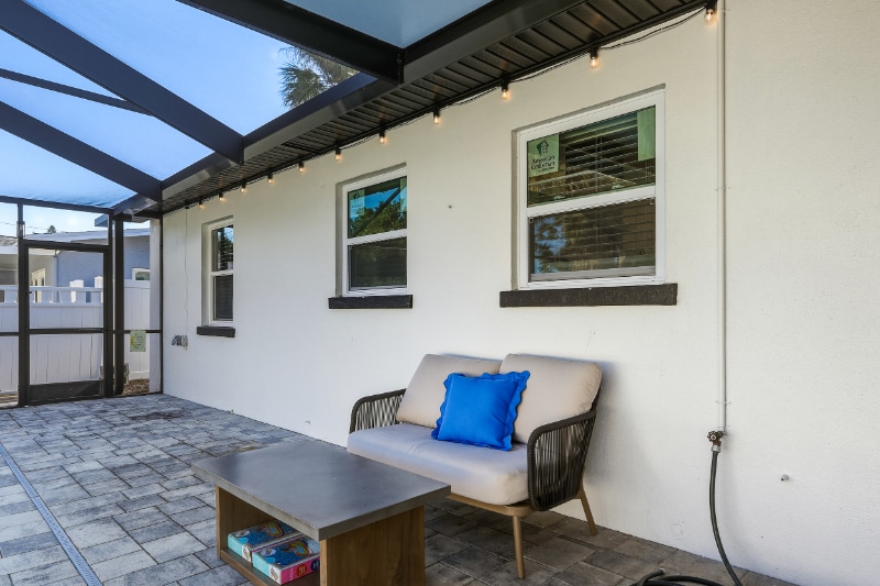 Building Photo - 463 85th Ave