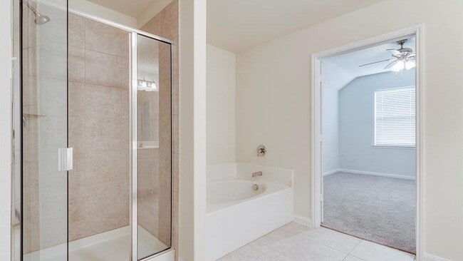 Building Photo - 13033 Tobin Dr