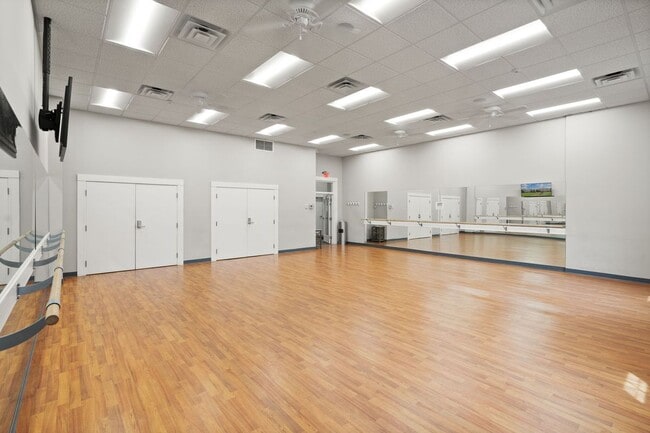 Building Photo - 13508 Tallyrand Way