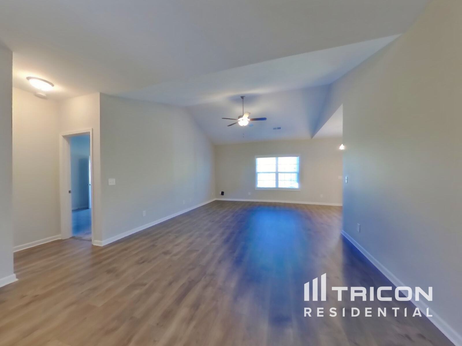 Building Photo - 746 W Coker Way