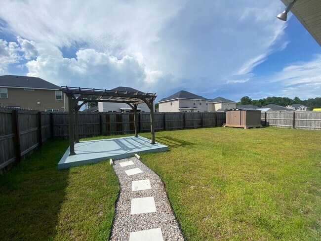 Building Photo - 116 Brasher Dr