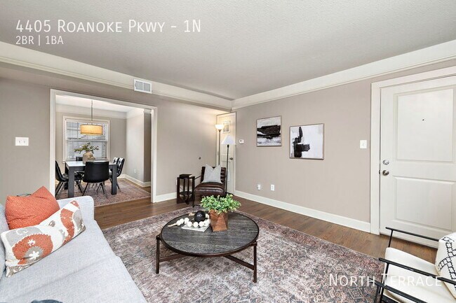 Building Photo - 4405 Roanoke Pkwy