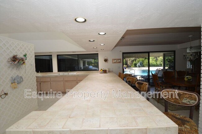 Building Photo - 31 Alviso Dr