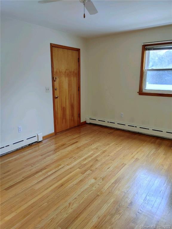 Building Photo - 249 New Canaan Ave