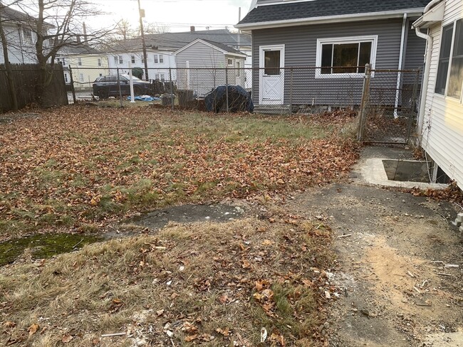 Building Photo - 36 Dartmouth St