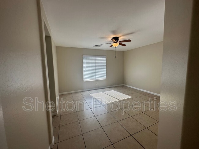 Building Photo - 14904 N 130th Ln