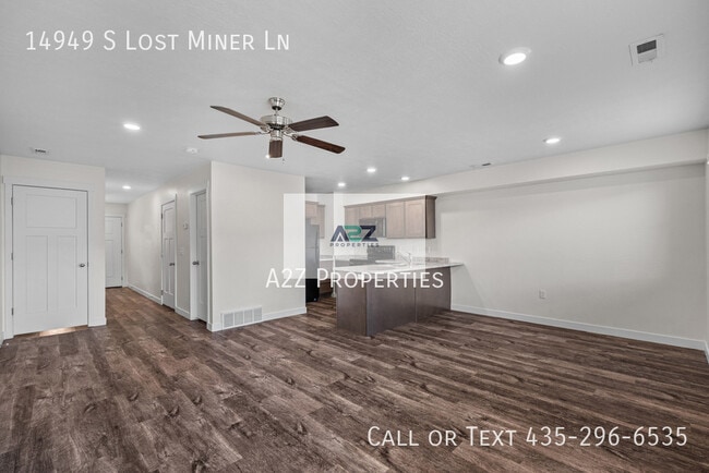 Building Photo - 14949 S Lost Miner Ln