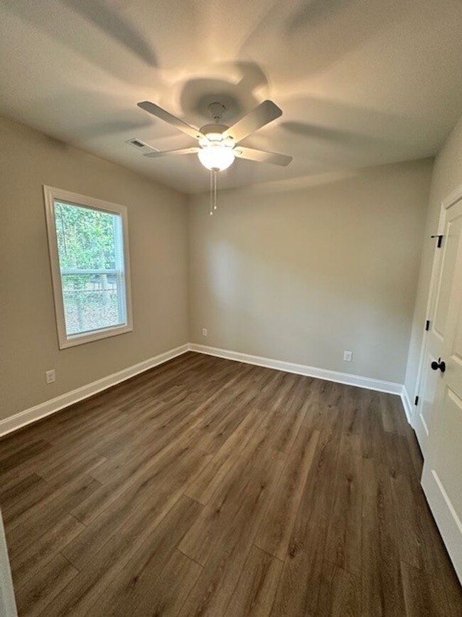 Building Photo - New Construction 3 Bedroom Home