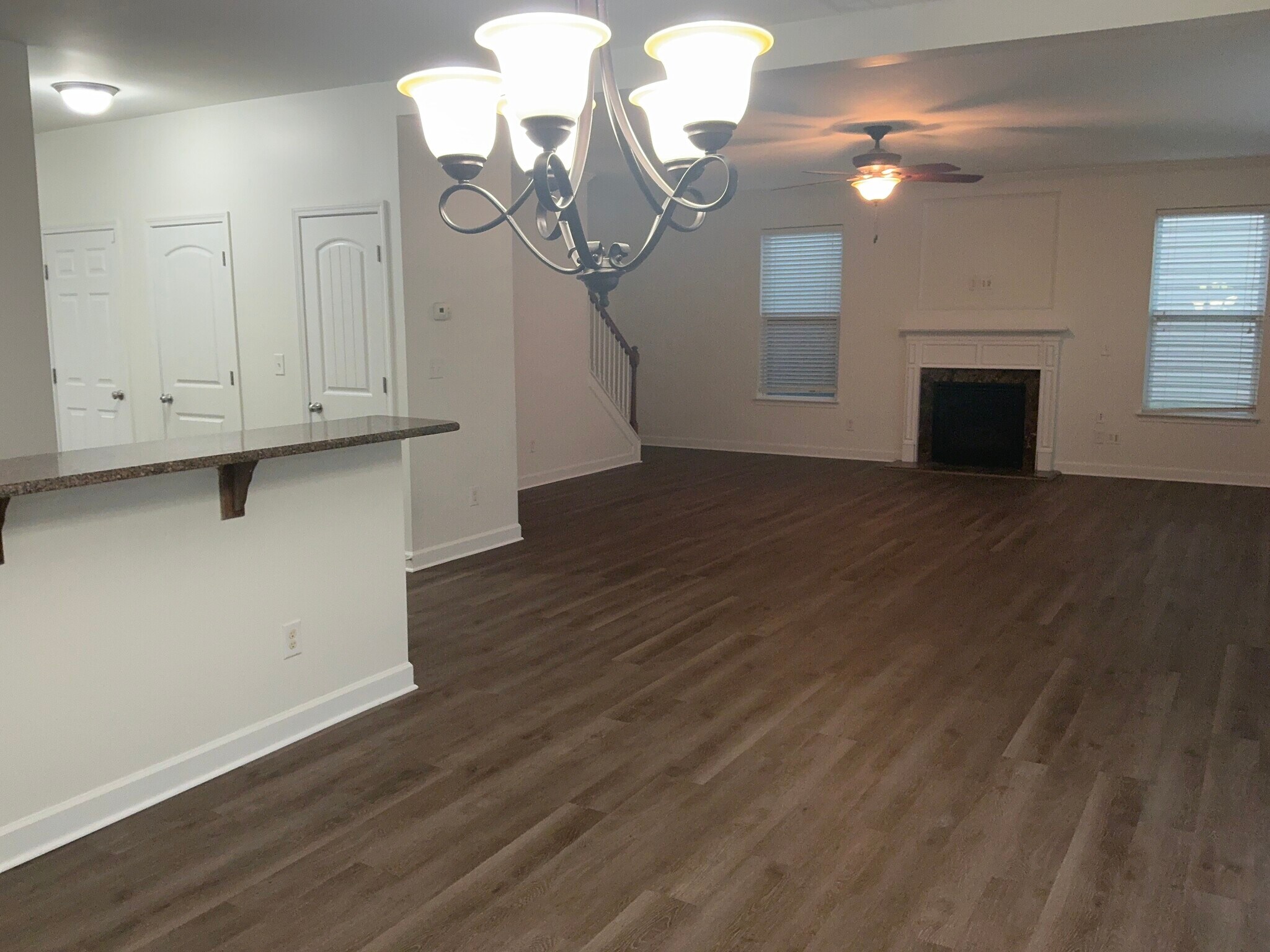 Building Photo - 3013 Corrona Ln